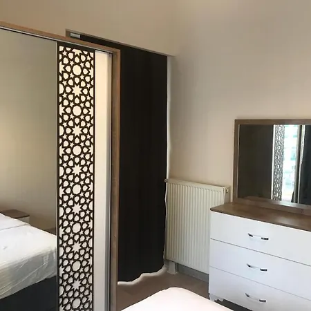 Medikule 2+1 * Istanbul